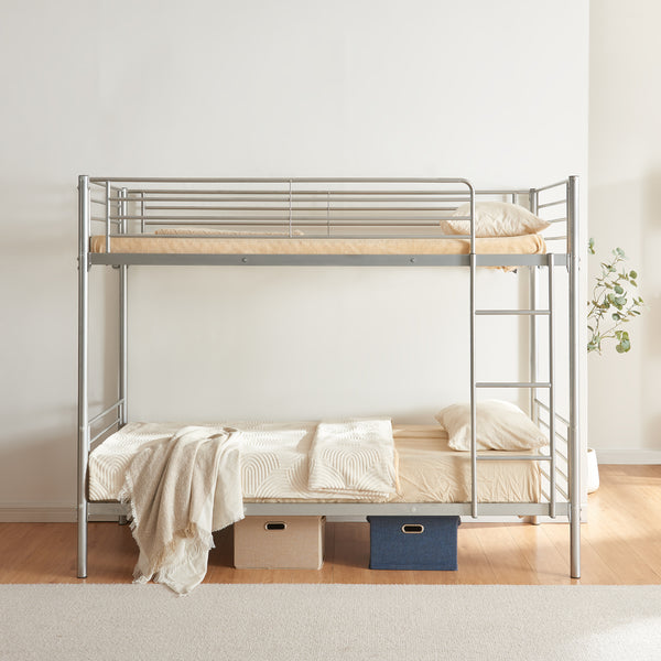 Metall-etageseng Soppsar med 2 madrasser 200x90 cm sølv [en.casa]
