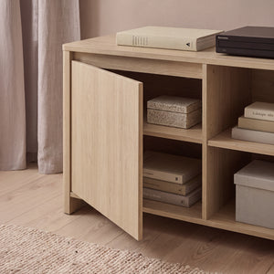 TV-skab Takranmaa 150x40x50 cm egetræslook [en.casa]