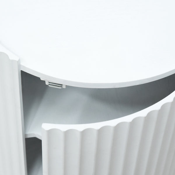 Rill sidebord med dør [en.casa]