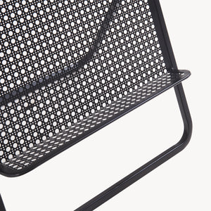 Sidebord med avisholder Jäller [en.casa]