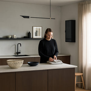 Zundert vægskab med ribbet glasdør 60x35x15 cm stål [en.casa]