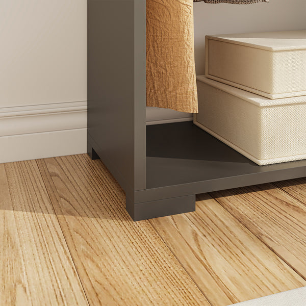 Nesbyens garderobe [en.casa]