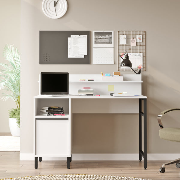 Skrivebord Fajaarire 120x60x100 cm [en.casa]